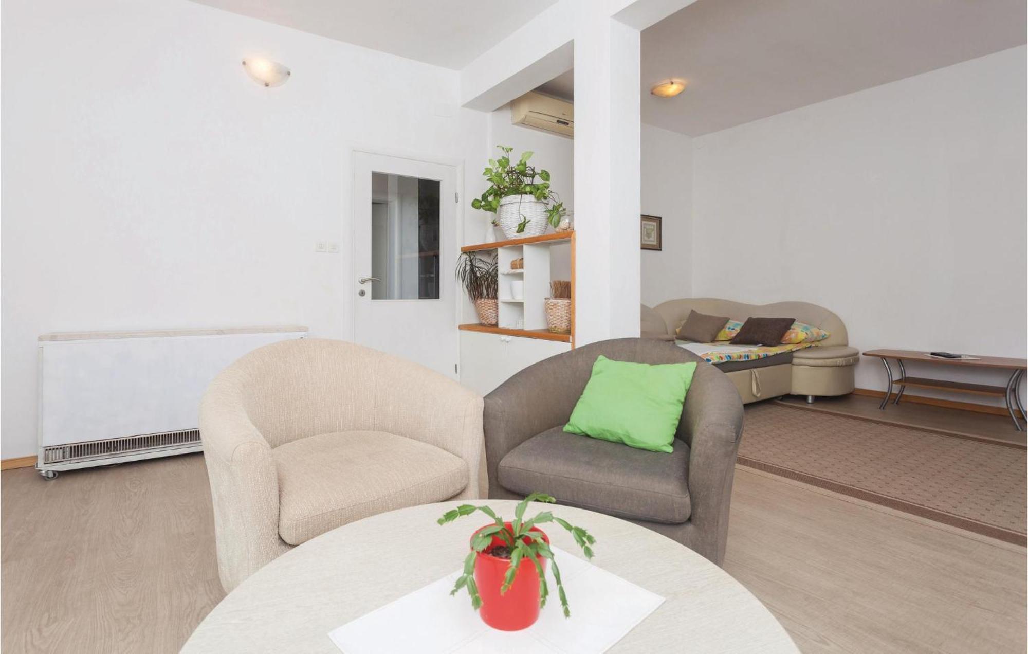 Cozy Apartment In Zaton Veliki With Kitchen Екстер'єр фото